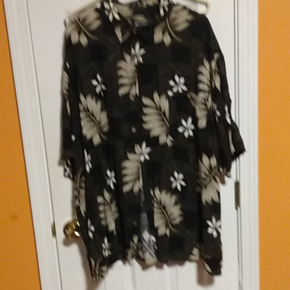 Hawaiian shirt